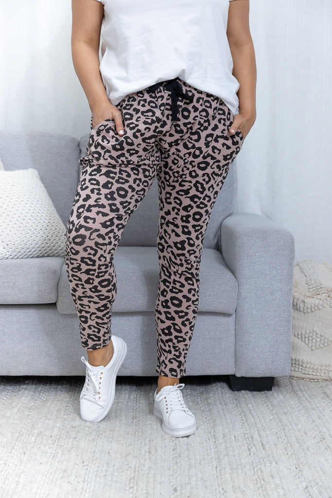 ELLA LEOPARD JOGGER Mocha Black Frankie Co Clothing