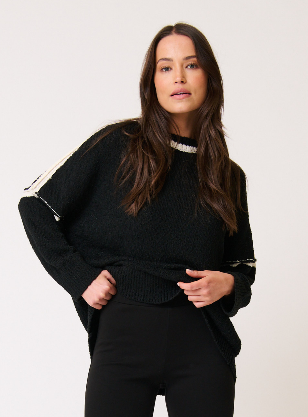 MAEVE KNIT SWEATER - Black