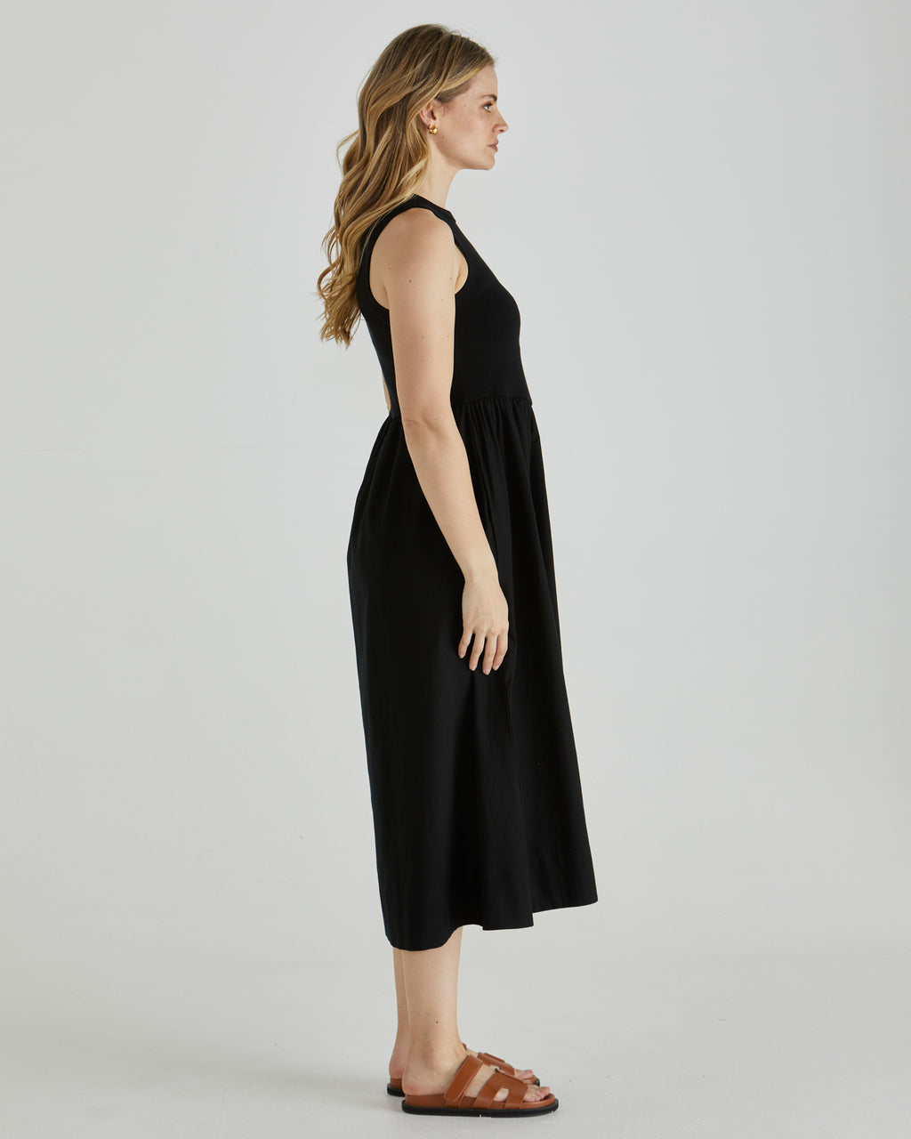 PAX MIDI DRESS - Black