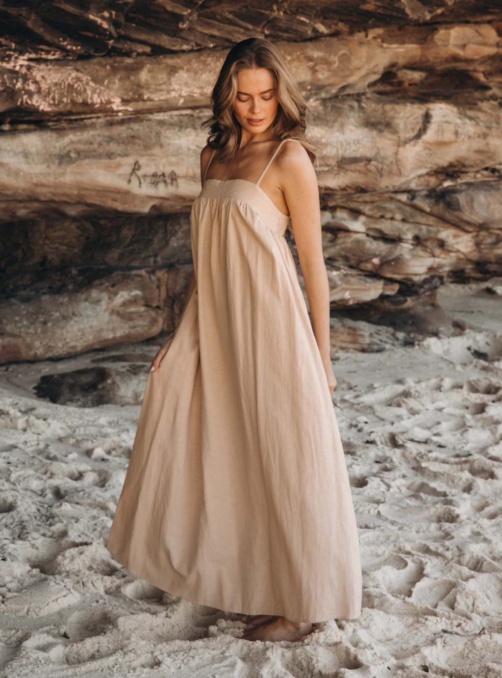 AMIRA PLAIN MAXI - Beige