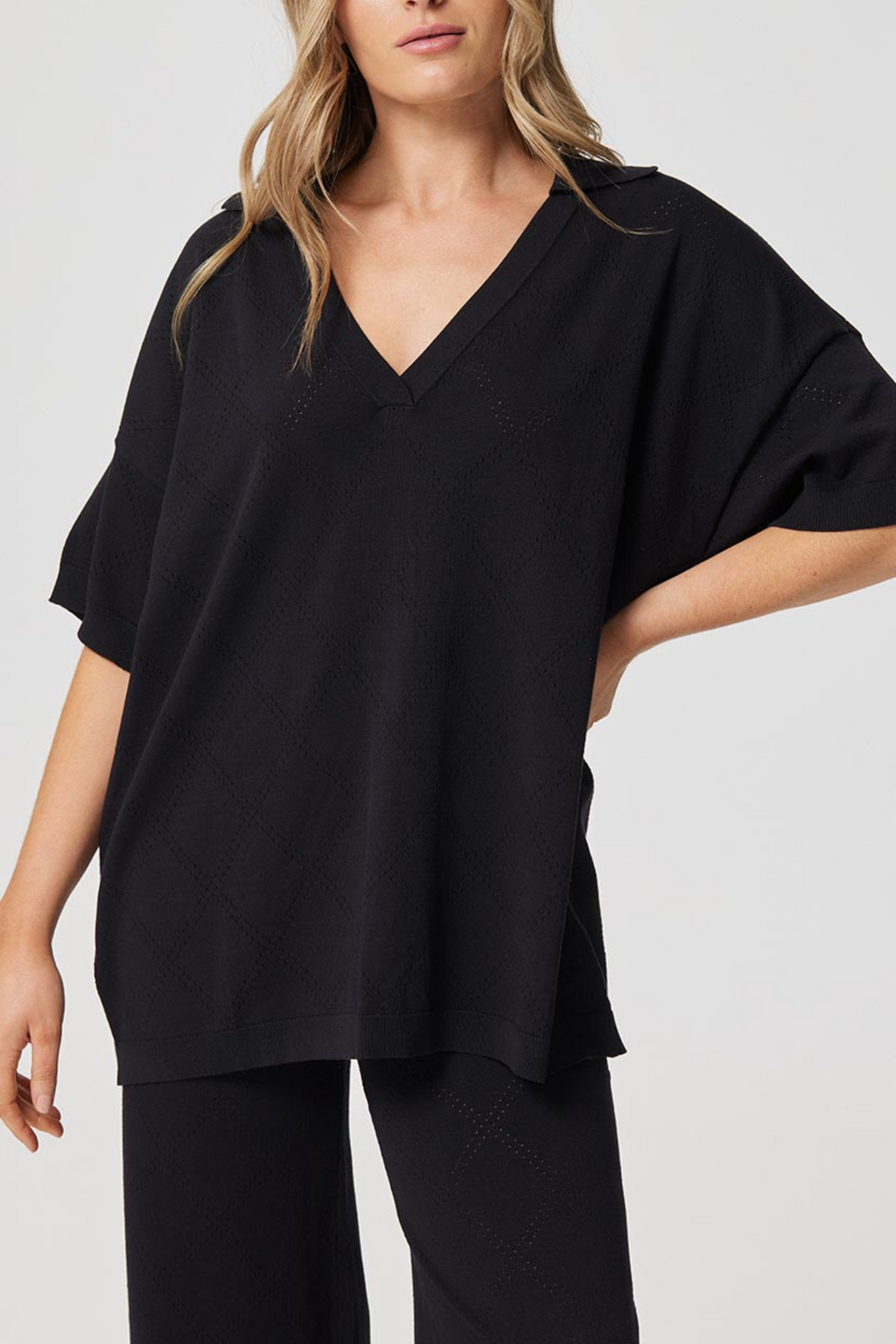 ZARELLE COLLARED TEE - Black Knit