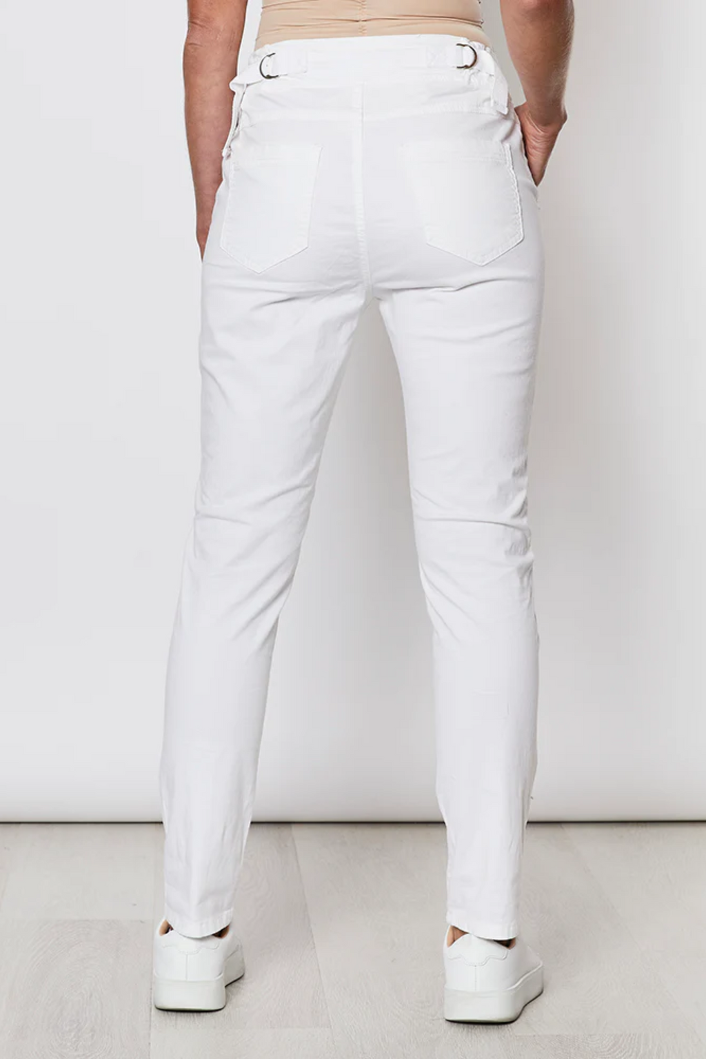 AMBER TIE FRONT JOGGER JEAN - White