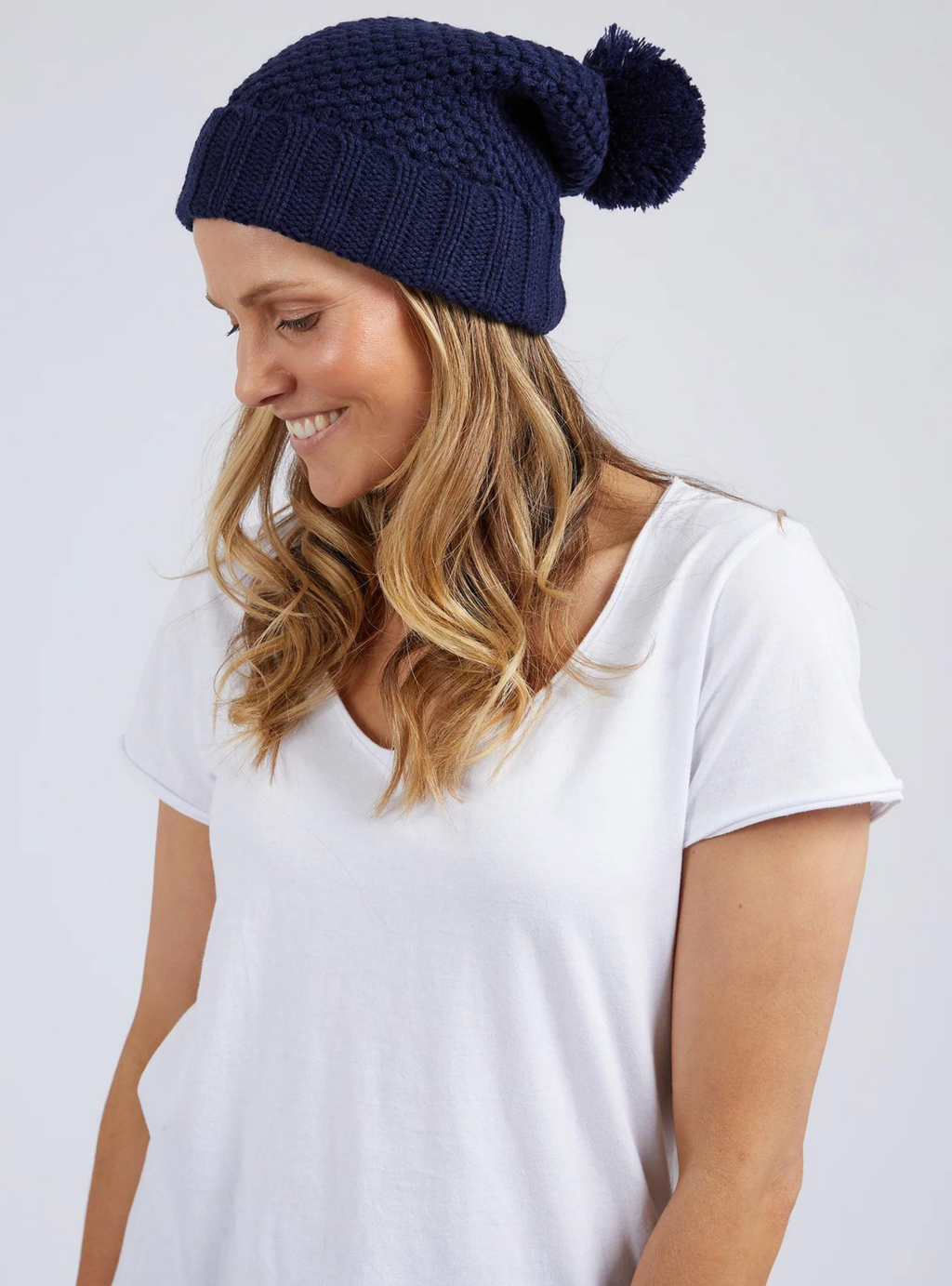 BERRY BEANIE - Navy