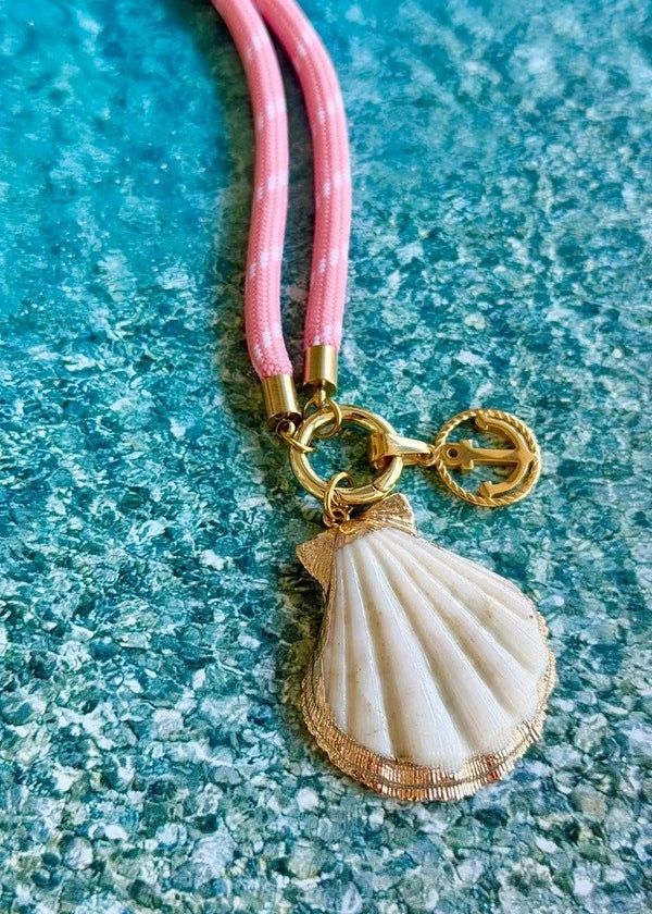 Rosa Conchiglia Rope Necklace