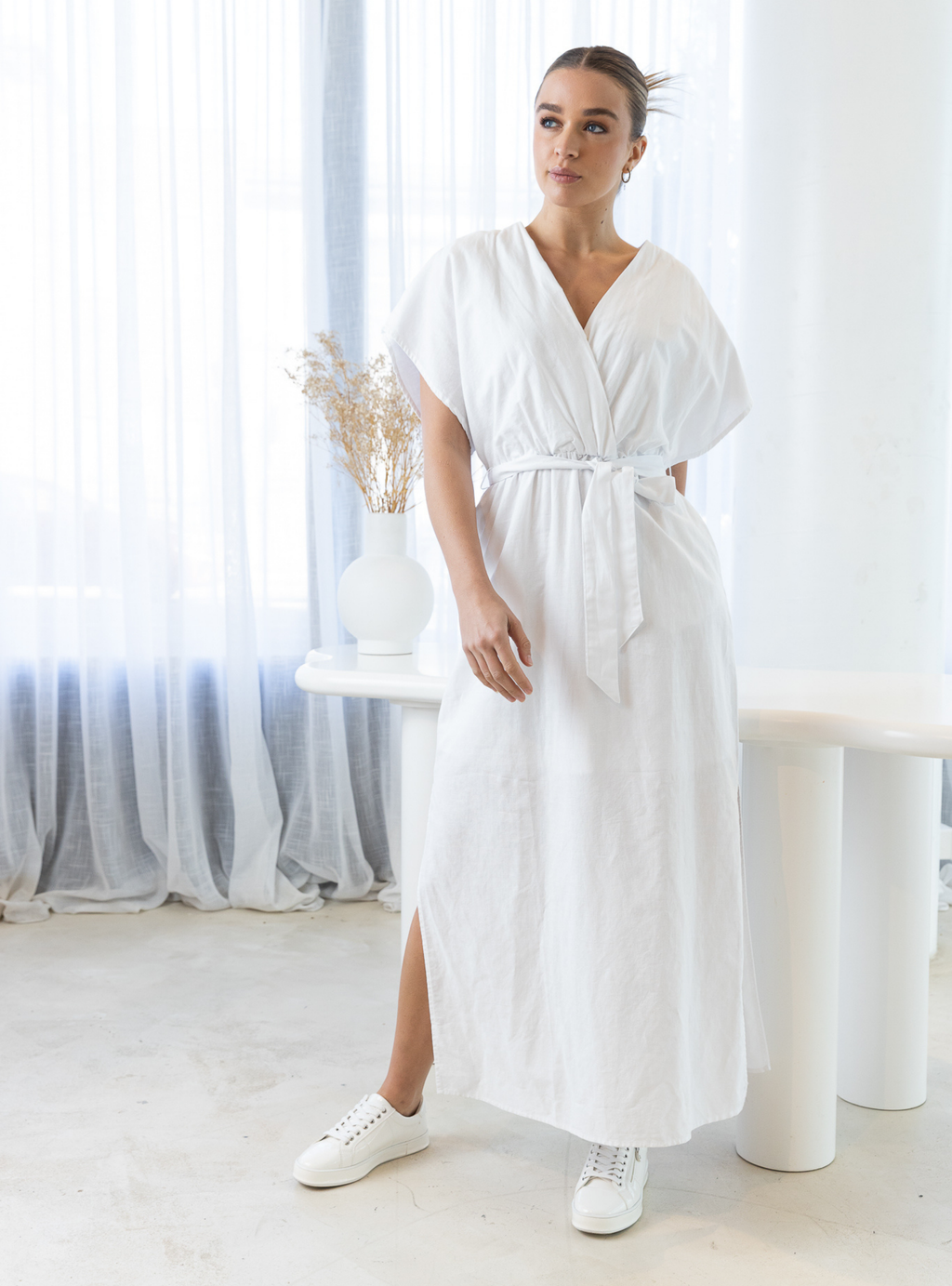 HERITAGE LINEN MAXI DRESS - White