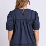 Juna Top