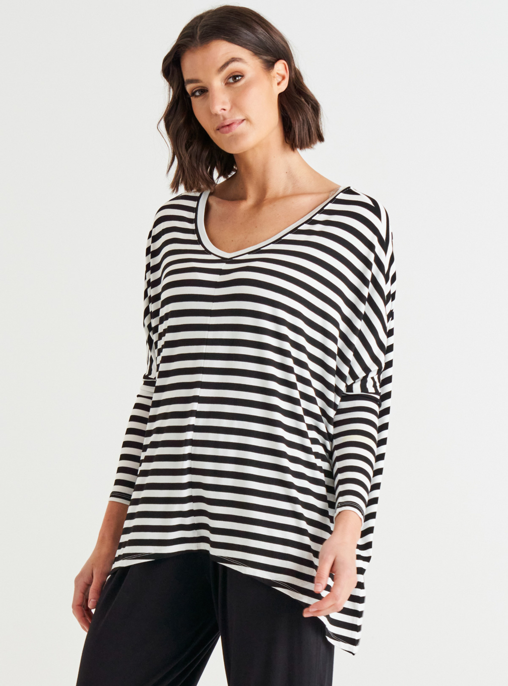 KYOTO V-NECK TEE - Black/White Stripe