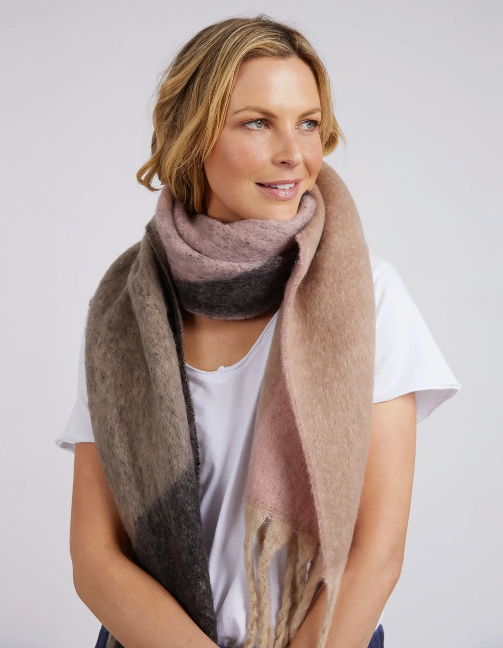 BLUSH SCARF - Pink