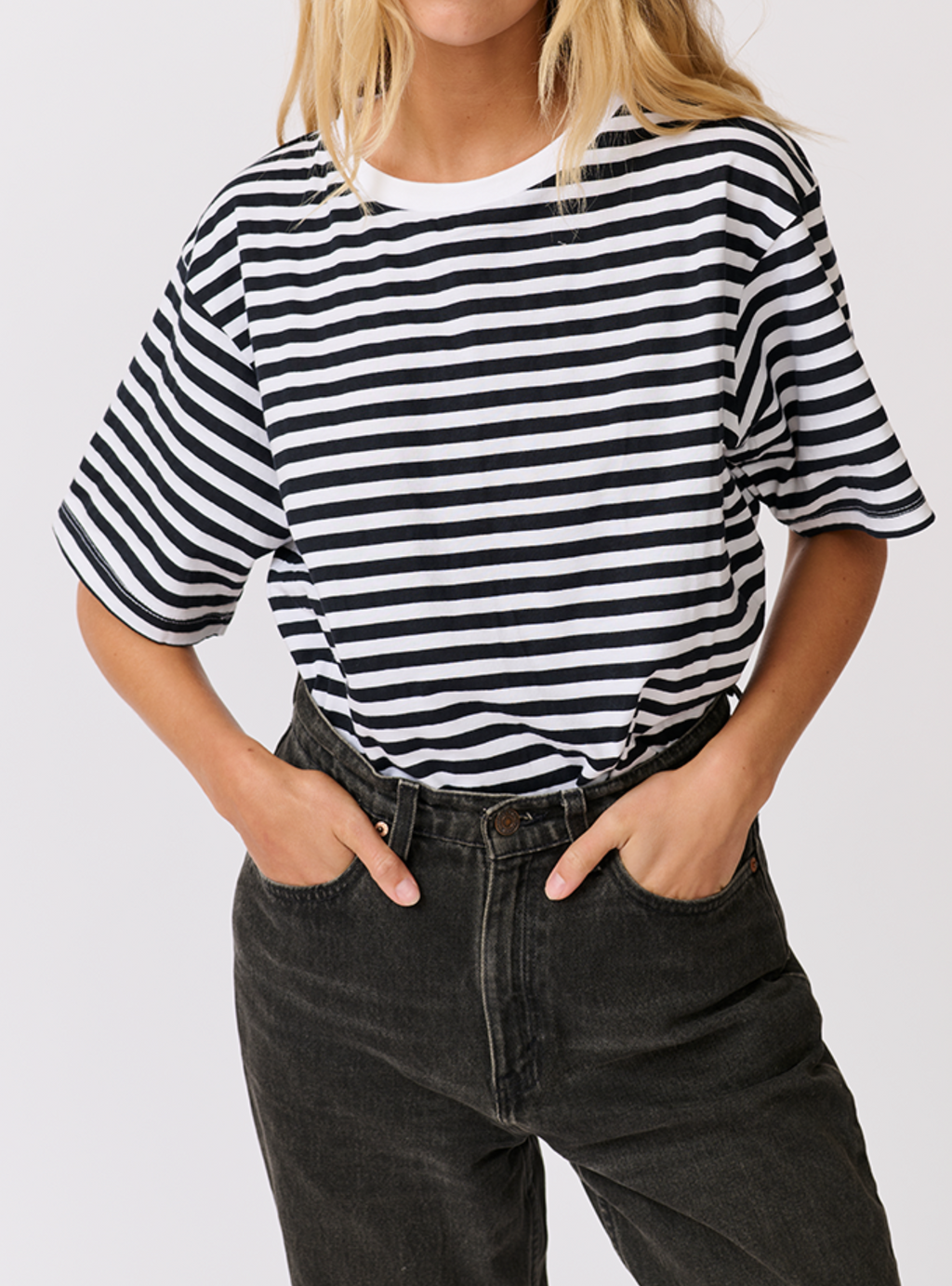 MARLIE TEE - Black/White Stripe