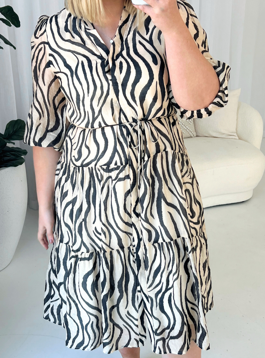 LEYA TIERED MAXI DRESS - Animal print