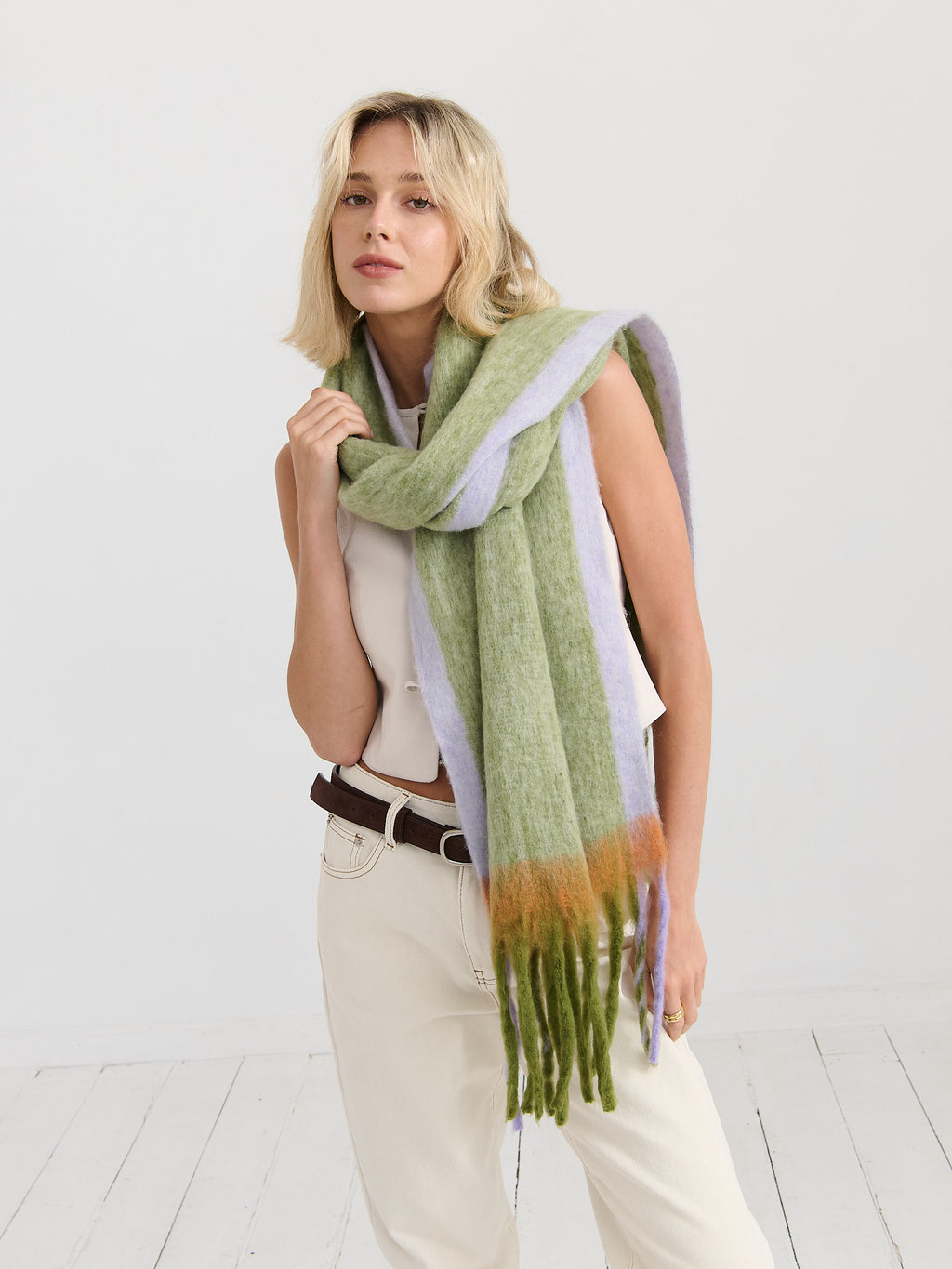 LANY FLUFFY SCARF - Green