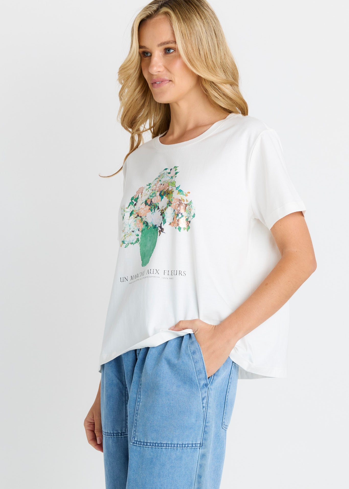 Ellia Crew Tee
