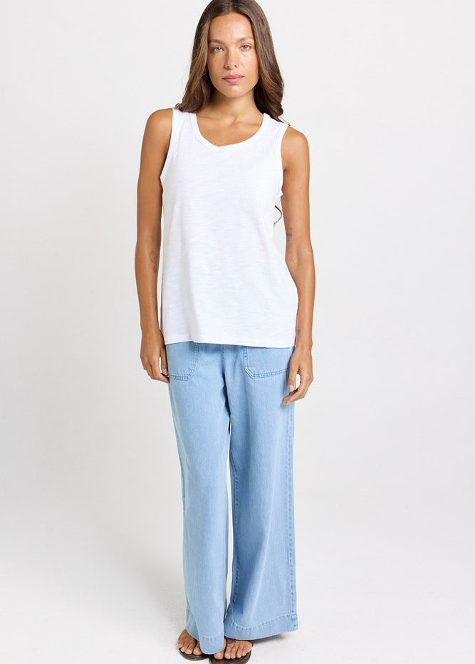 Betty Basics Rory Slub Tank in White - view 2