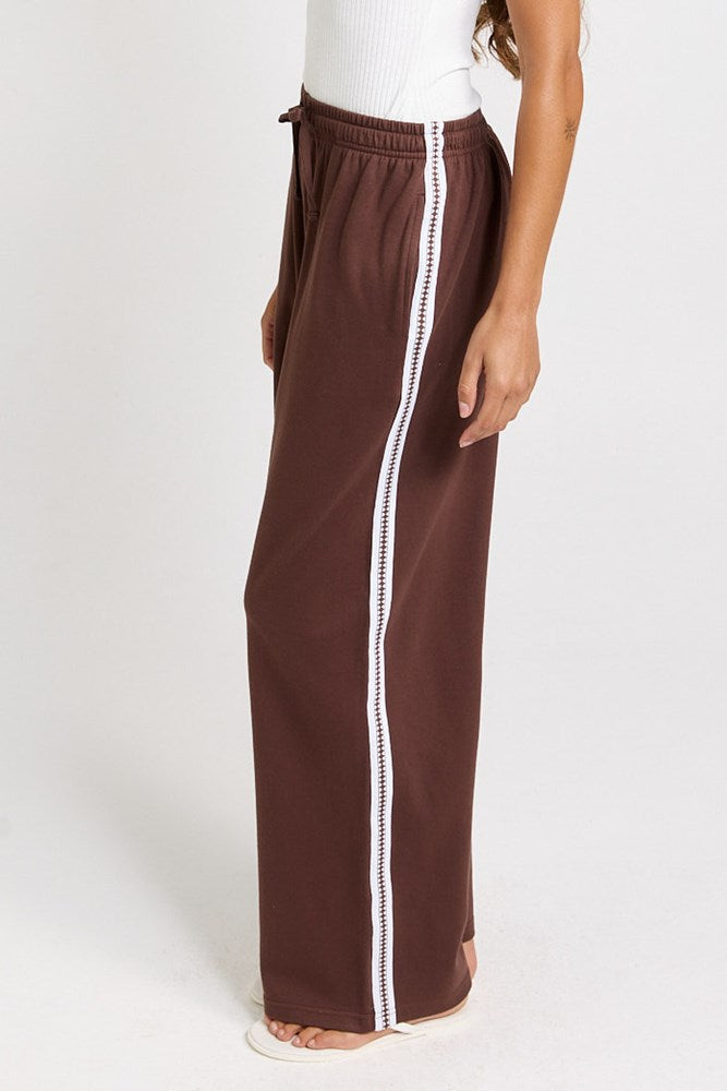 Betty Basics Nikki Relax Cotton Jogger in Chocolate - view 3