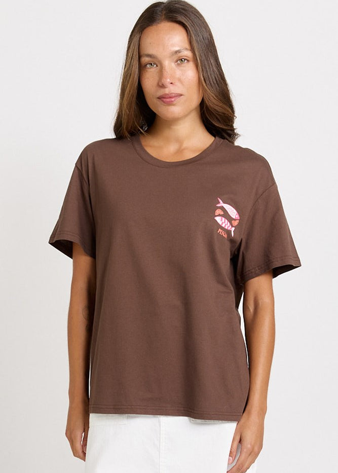 Betty Basics Relax Boxy Tee in Pescado Print