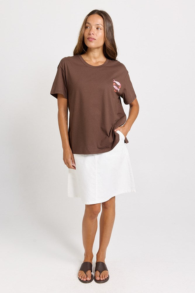 Betty Basics Relax Boxy Tee in Pescado Print - view 2