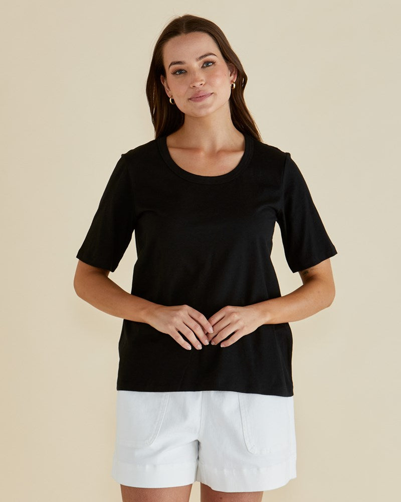 Riley Tee