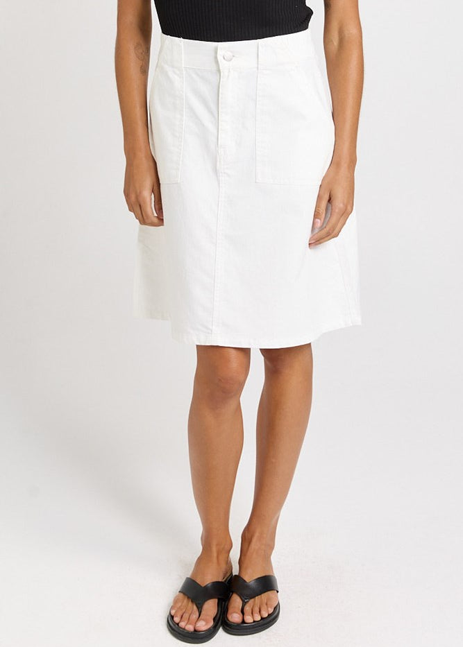 Betty Basics Aida Denim Skirt in White
