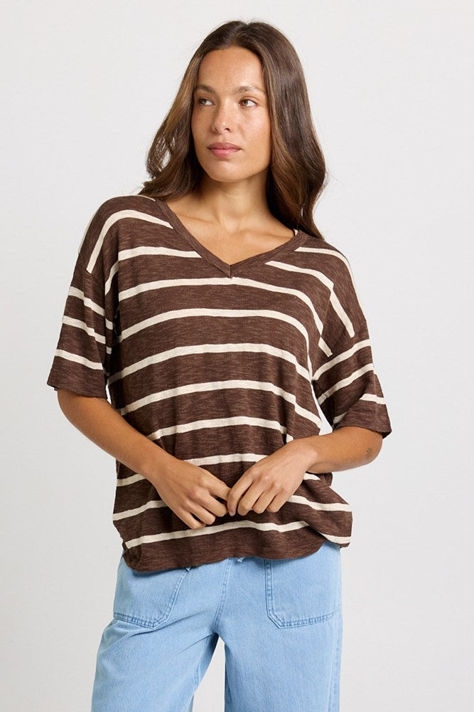 Betty Basics Aries V-Neck Top in Chocolate
