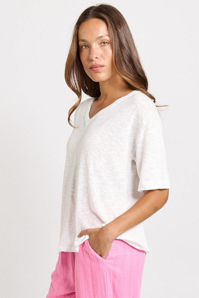 Betty Basics Aries V-Neck Top in White - view 3
