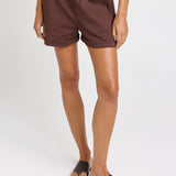 Betty Basics Nikki Relax Short in Chocolate