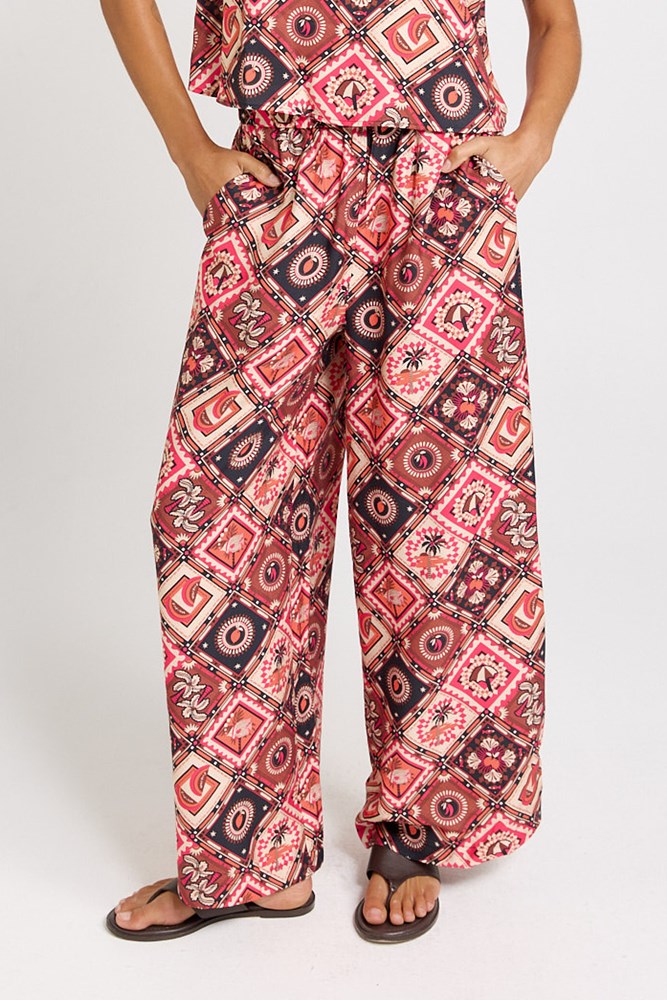 Betty Basics Sable Wide Leg Pant in Coco Print