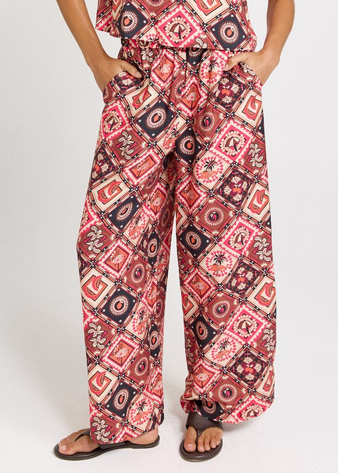 Betty Basics Sable Wide Leg Pant in Coco Print