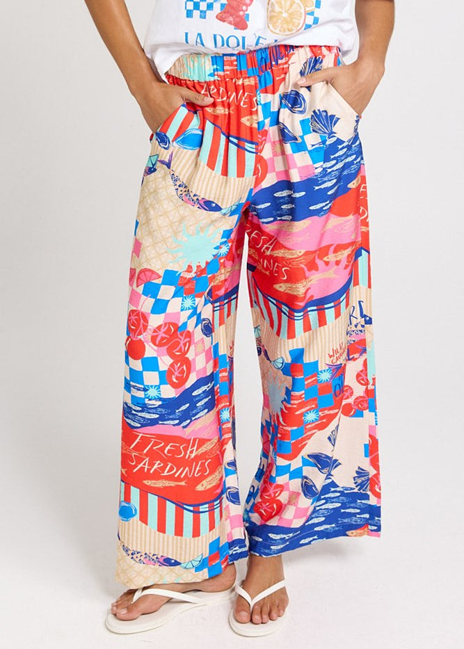Betty Basics Sable Wide Leg Pant in Mediterranean Print