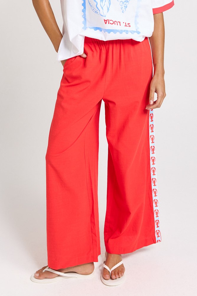 Betty Basics Sable Wide Leg Pant in Red