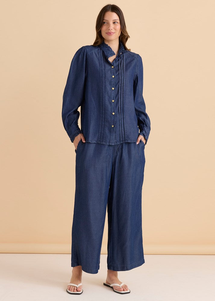Lucille Lyocell Pleated Shirt - Dark Blue Wash