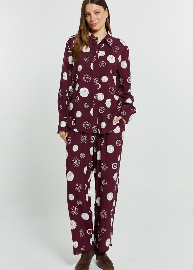 Stamp Relax Pants