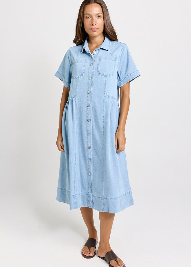 Betty Basics Willow Denim Dress in Medium Wash