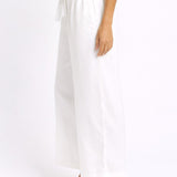 Betty Basics Bella Crop Pants in White - view 3
