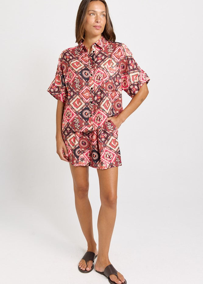 Betty Basics Solstice Short in Coco Print - view 2