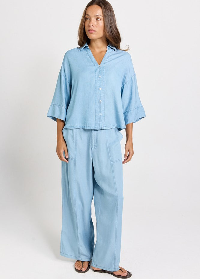 Betty Basics Emmy Shirt in Mid Wash - view 2