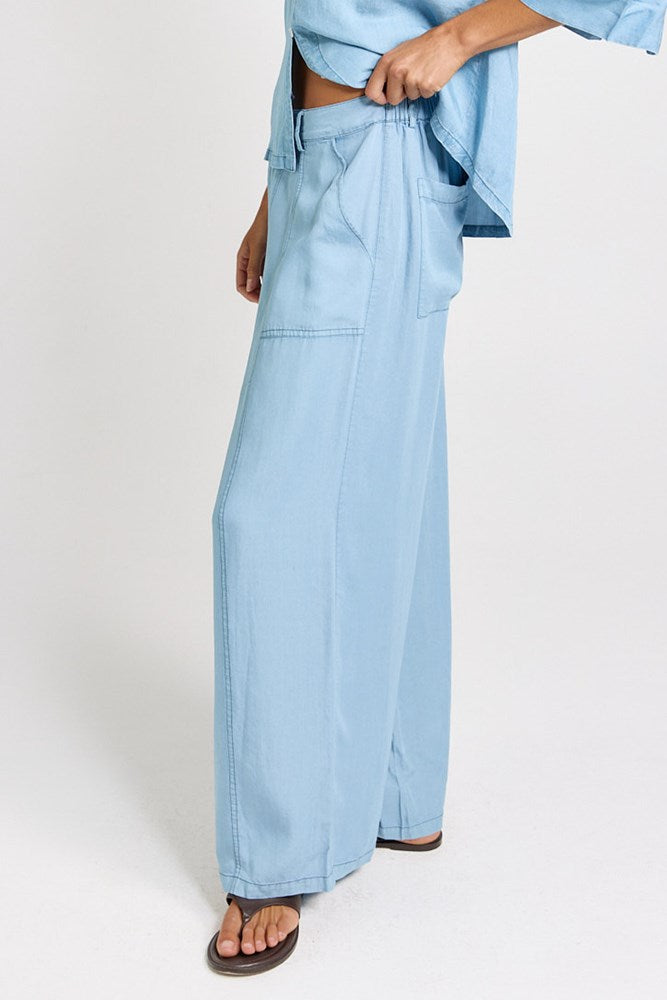 Betty Basics Emmy Pant in Mid Wash - view 3