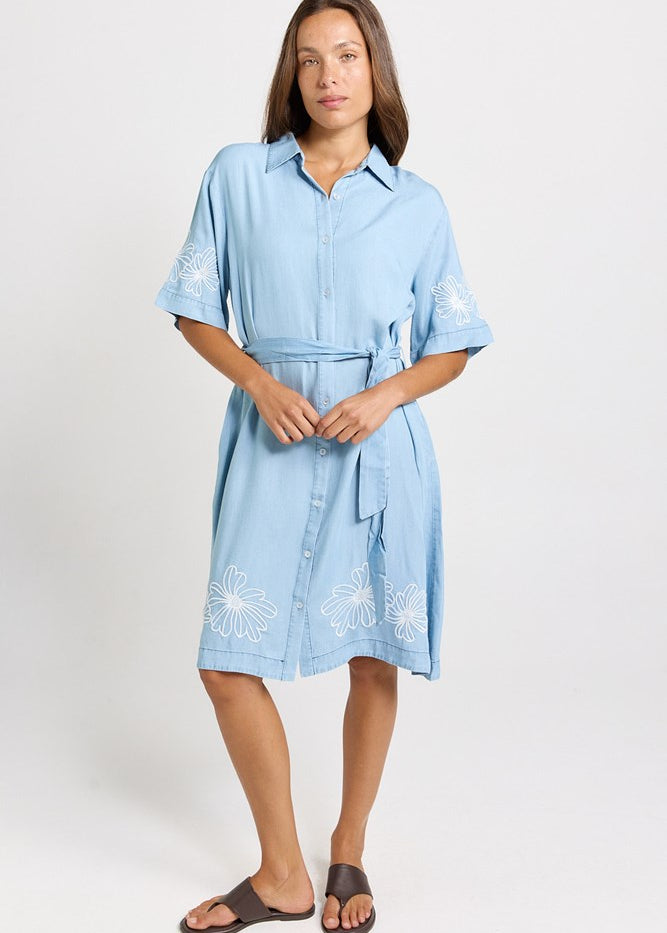 Betty Basics Emmy Shirt Dress in Mid Wash - view 2