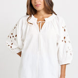 Betty Basics Daisy Broderie Blouse in White