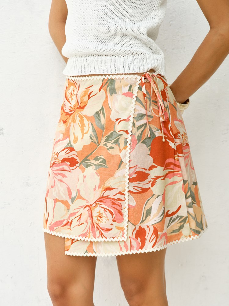 Fate+Becker Colette Skort in Petal - view 3