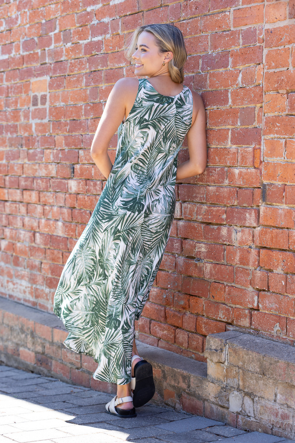 Green leaf sale print maxi dress