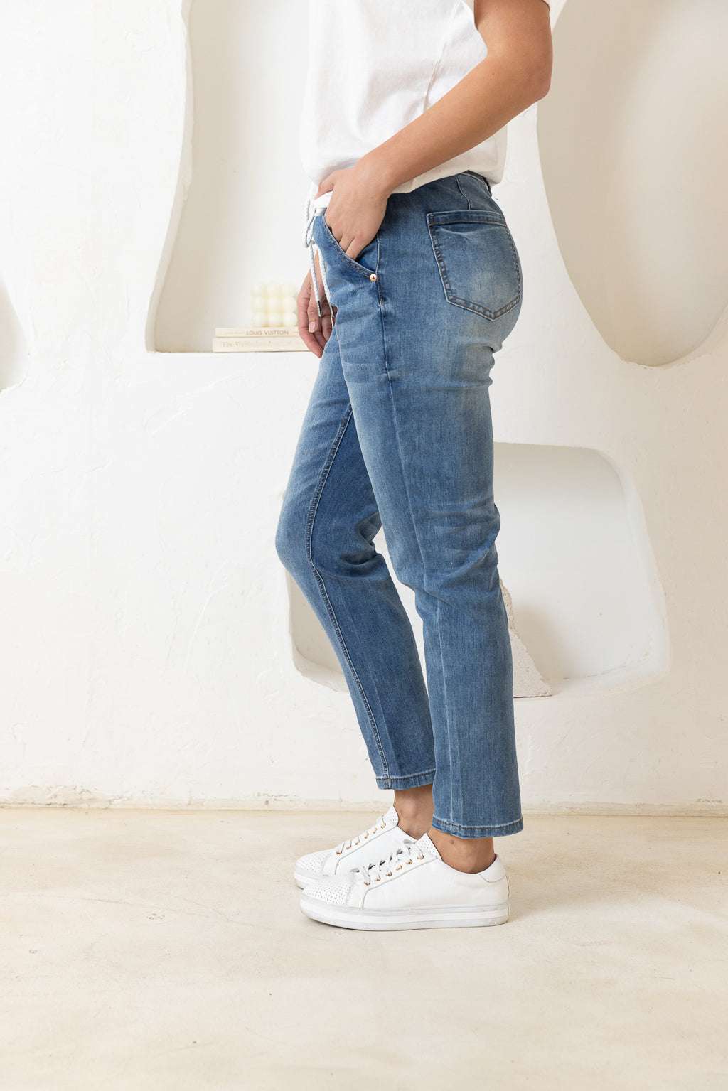 PIPPA DENIM JOGGER - Blue Wash