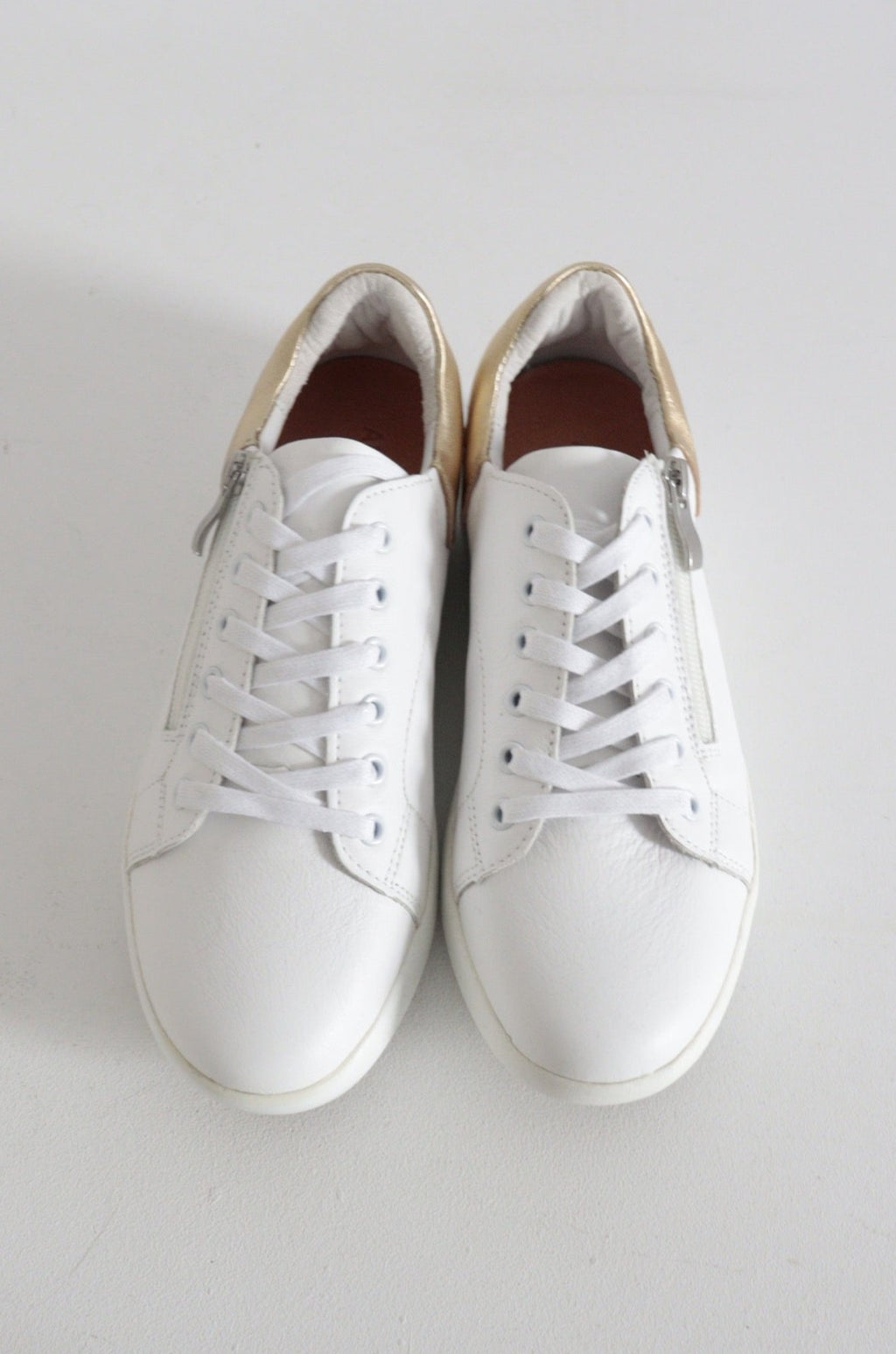 MOPPY SNEAKER - White/Bronze Leather