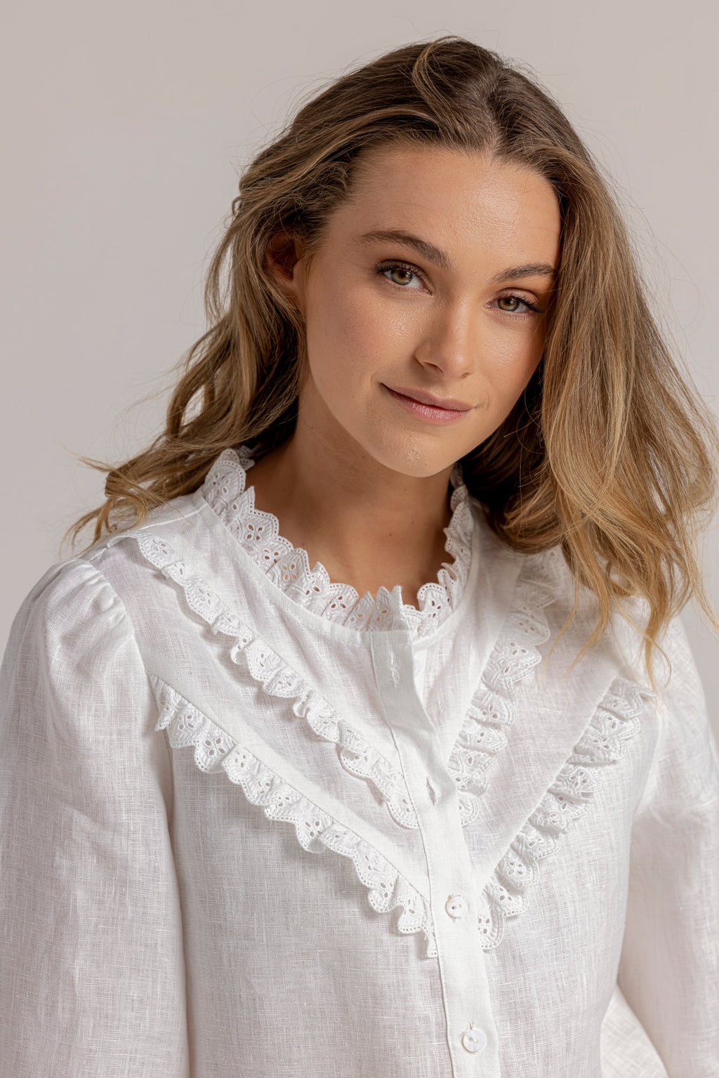 HAYLEE BLOUSE - White