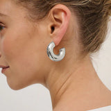 BOLD MACARONI LOOP GOLD PLATED EARRINGS - Silver