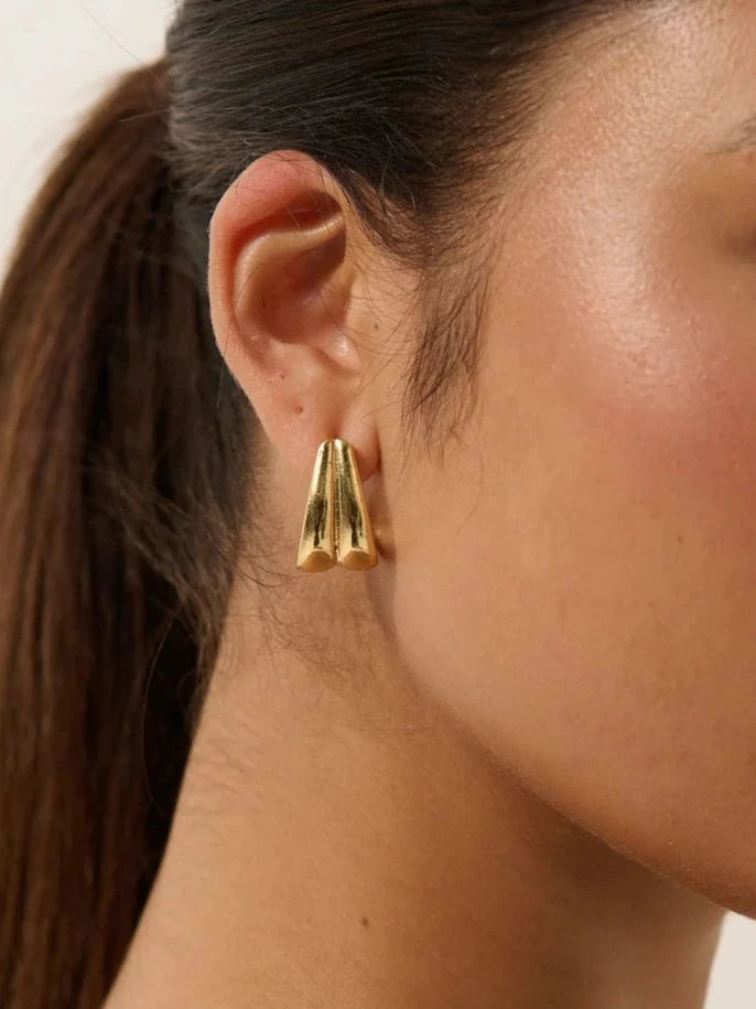 INA STATEMENT EARRINGS - Gold