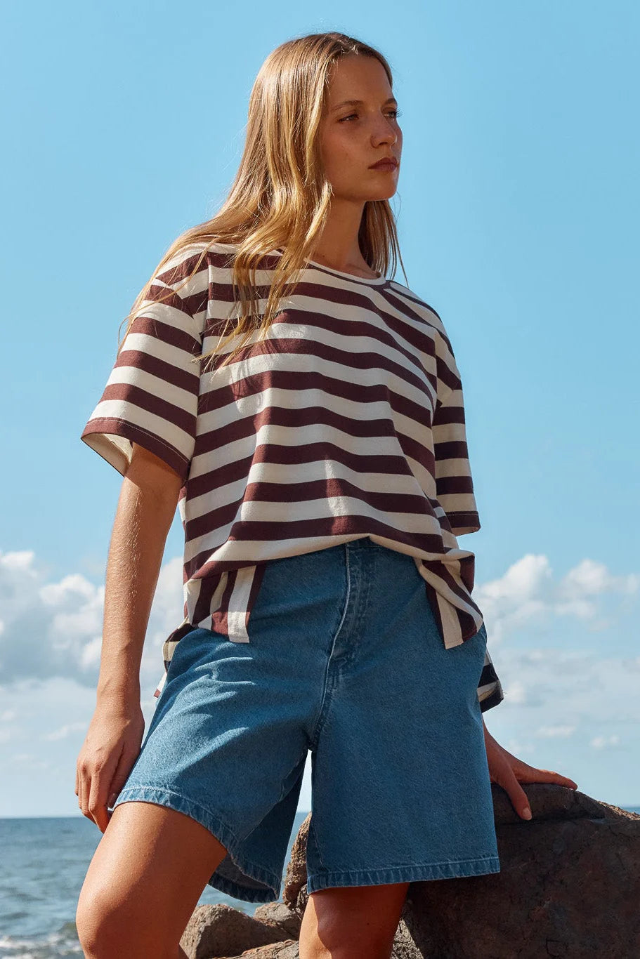 RELAX BOXY TEE - Brown Stripe