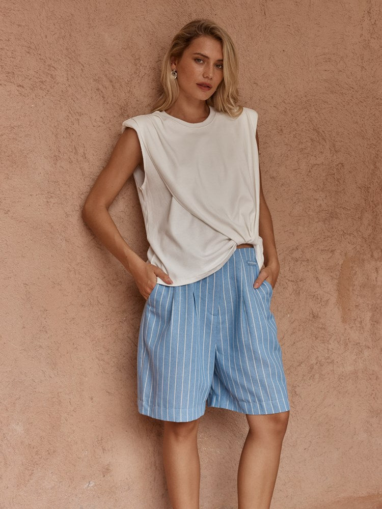 Sass Marley Knot Front Tank in White