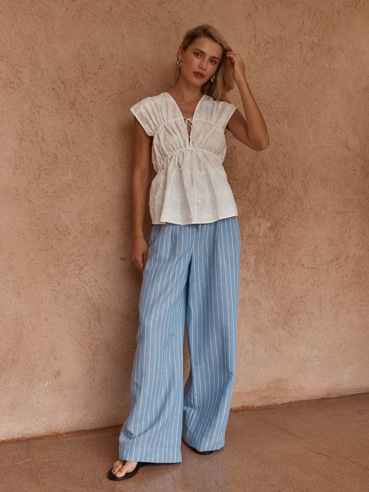 Sass Bobbie Embroidered Tie Top in White - view 2