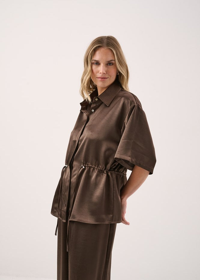 Kelly Drawstring Collared Shirt - Chocolate