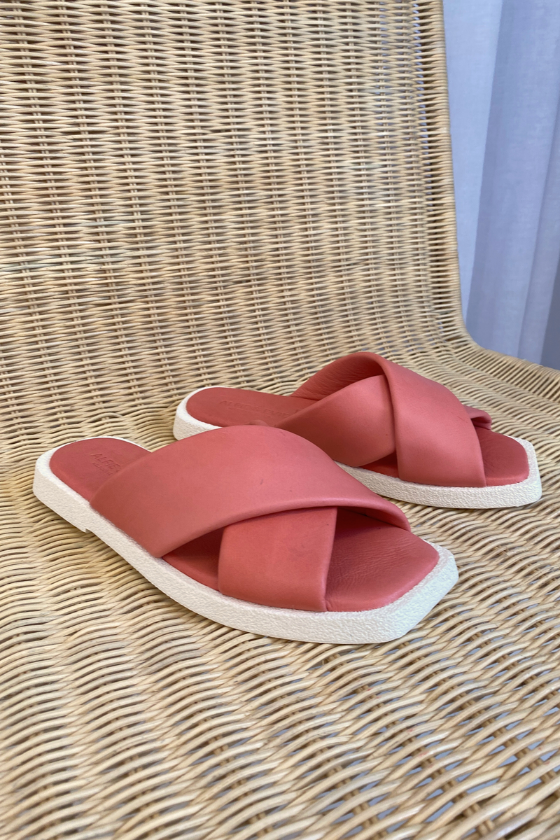 TUSCON LEATHER SLIDES - Picture Leather